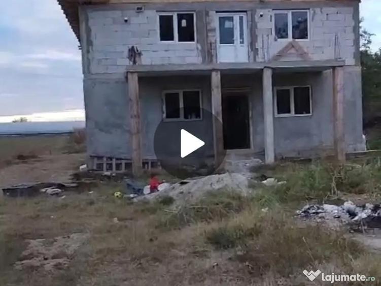 Casa la rosu... pre? negociabil Falastoaca - 1