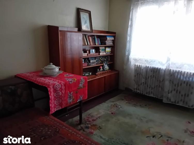 Turda - Ion Mihalache casa singur curte - cu garaj auto, sector 1 - 6