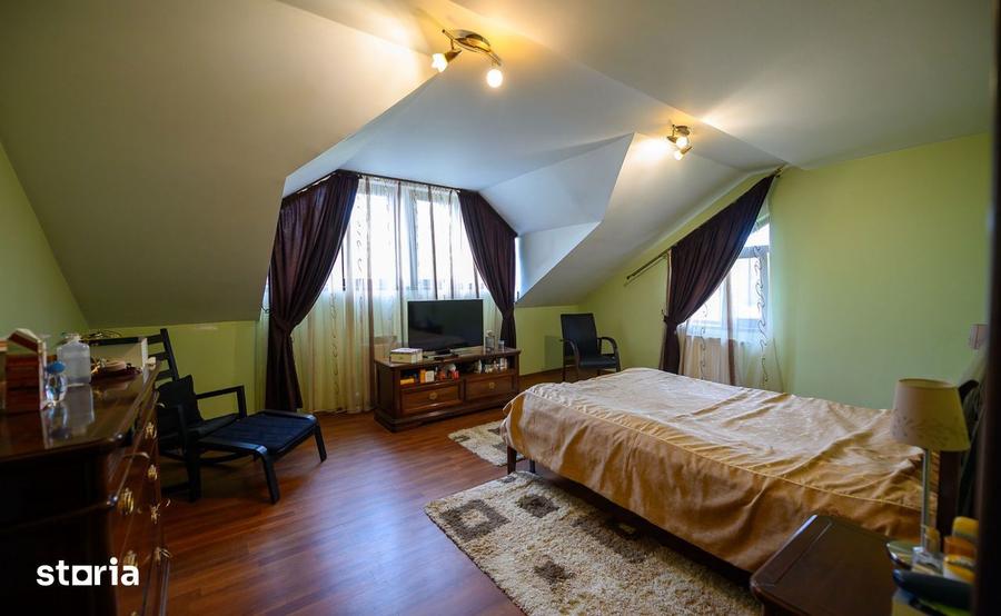 Casa 240 mp, teren 806 mp, platou Galata - 2