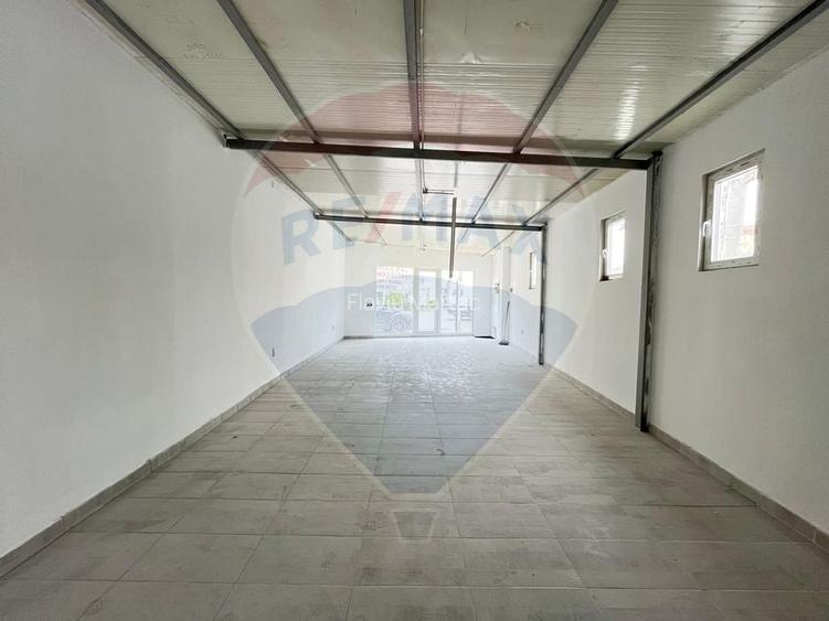 Spațiu comercial, 60 mp în Vitan Spațiu comercial, 60 mp în Vitan