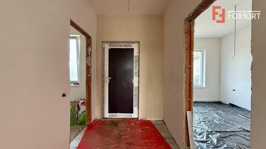 Duplex cu 5 camere de 128 mp utili si teren de 370 mp, zona Giarmata Vii - 18