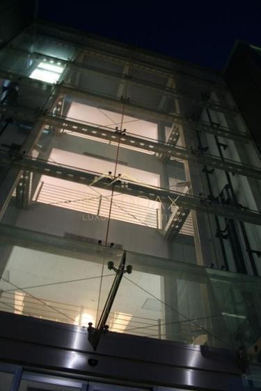 Cladire de birouri de inchiriat***Militari - 12