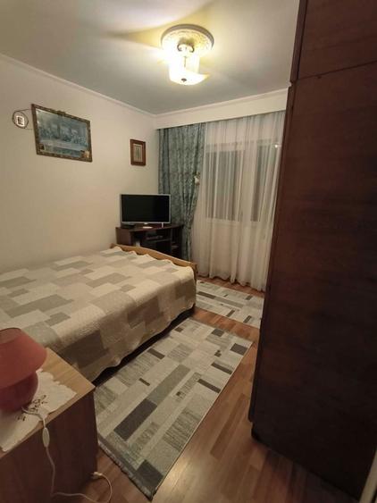 Apartament 3 camere decomandat cu doua balcoane- Campulung, Grui - 6