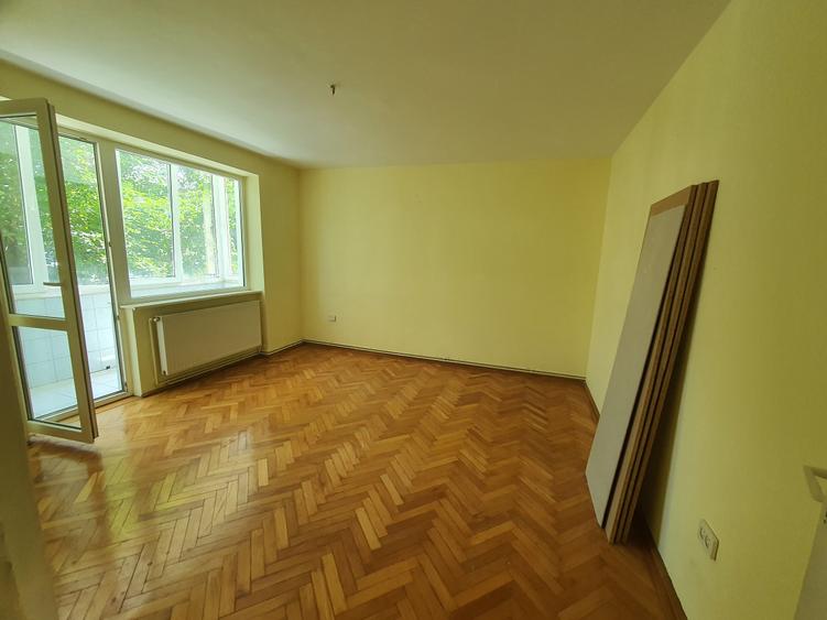 Apartament de 3 camere zona ASTRA - 2