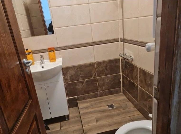 Garsonieră decomandată în Central
