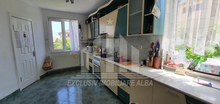 Casa individuala | 240 mp | 730 mp teren | Toate utilitatile | Cetate - 3