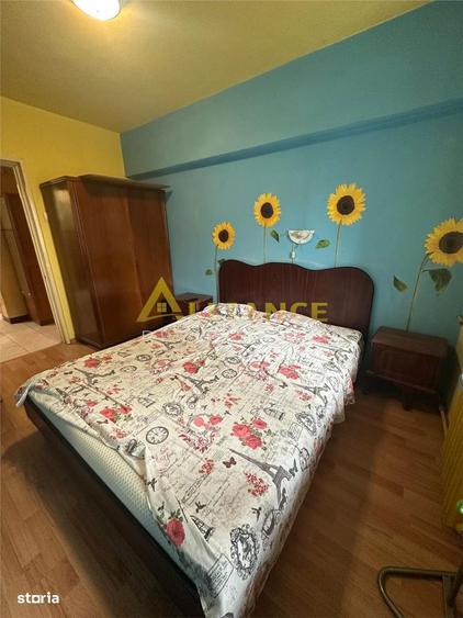 Apartament 3 camere decomandat Soseaua Giurgiului Et 1 - 11
