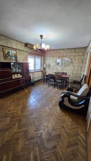 Apartament cu 4 camere de inchiriat in zona Ultracentral - 11