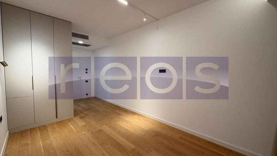 Apartament cu 3 camere semidecomandat în Herăstrău