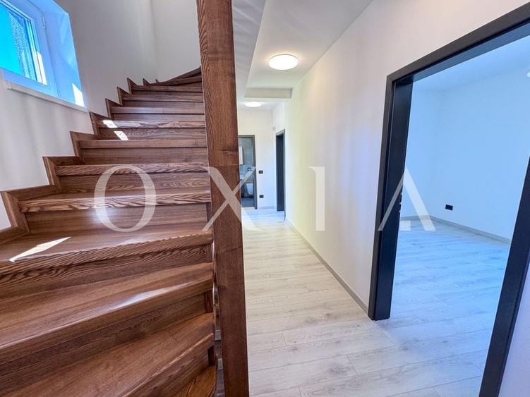 LX004 Casa cuplata P+E+M, Garaj, Zona Sagului. - 14