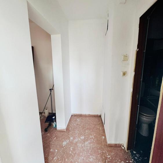 Apartament cu 2 camere, vedere largă și locație de excepție în zona Favorit, Dru - 7
