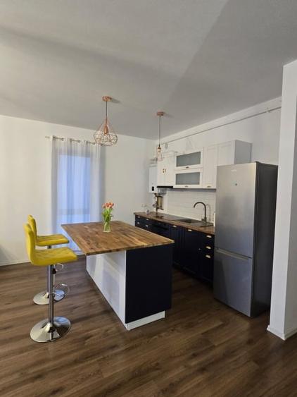 Proprietar: apartament 2 camere, etaj 2, lift, loc de parcare, GIROC- Parcului - 7