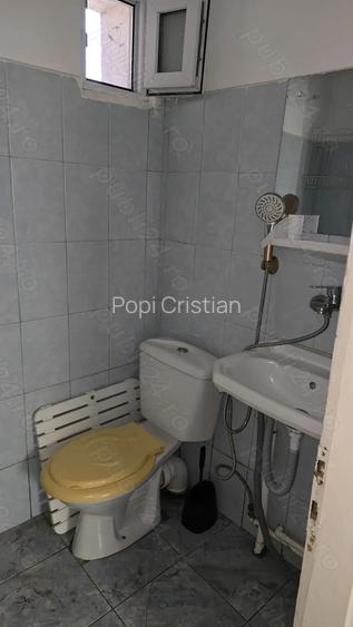 Inchiriez garsoniera