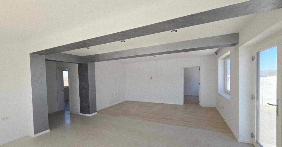 Hala noua + cladire birouri de inchiriat, zona Metro - 4