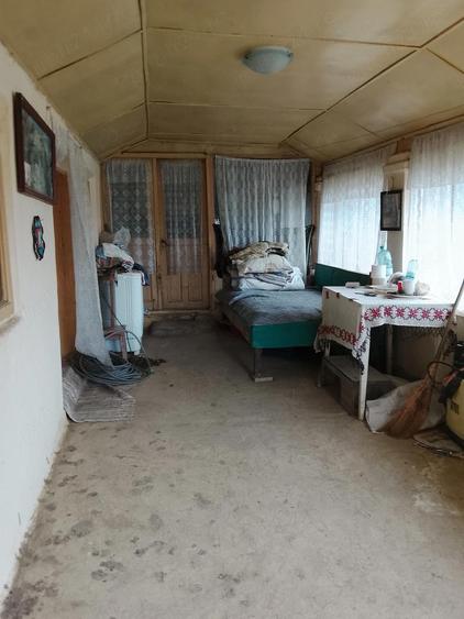Casa de vanzare batraneasca - 4