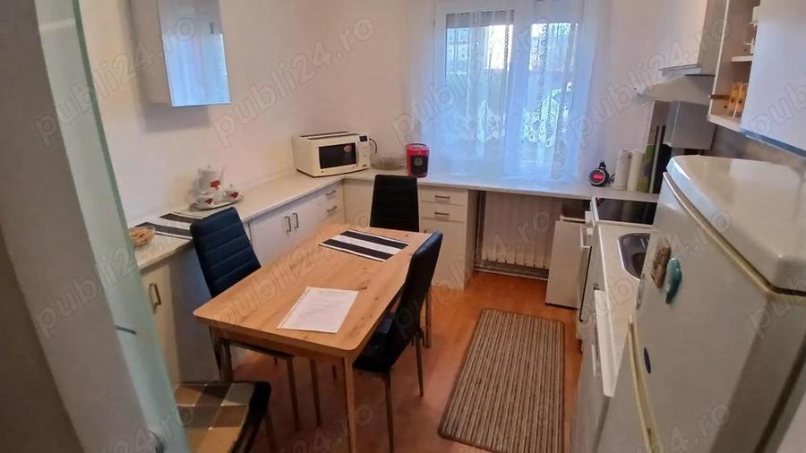 Comision 0 - Apartament cu 3 camere central str. Racovi?ei - 9