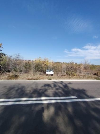 Teren intravilan, 2104 mp, zona Carcea Profi, deschidere 13.85m, 2 fronturi, P+2 - 3