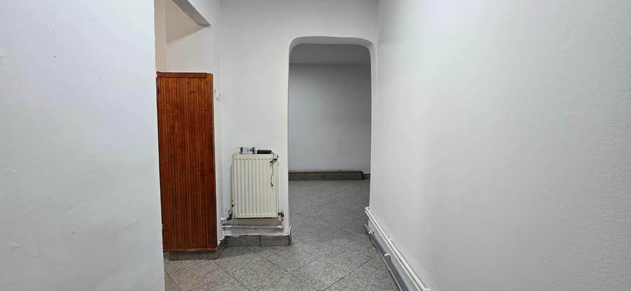 Târgoviște,  micro 6 Bdul Tudor Vladimirescu vsnzare spatiu comercial - 10