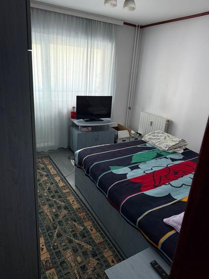Proprietar Apartament 3 camere Rovine - 3