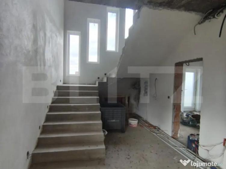 Casa semifinisata in Sanmartin, parter + etaj, 360 mp utili - 2