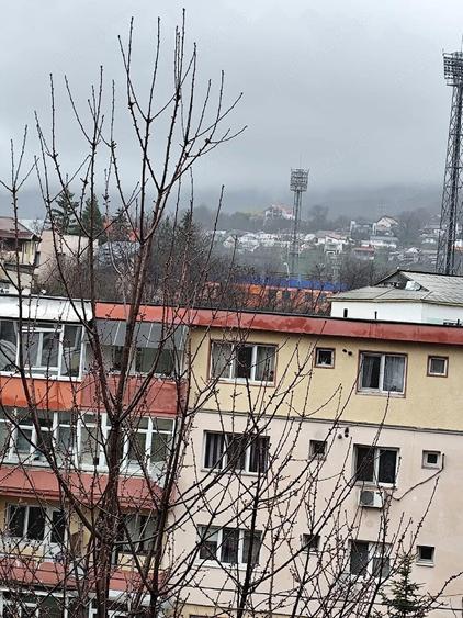 Vand apartament decomandat cu doua camere. - 4