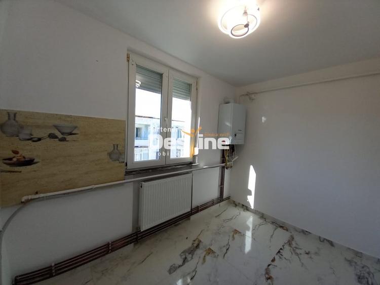 Apartament 2 camere 46 mp model decomandat, renovat in totalitate - Roman - 8