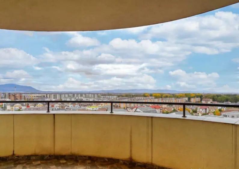 Apartament 3 camere, decomandat - zona Tractorul - 8