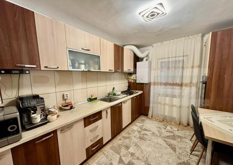 Apartament 4 camere, 83 mp, zona Piscina Sanziana - 1