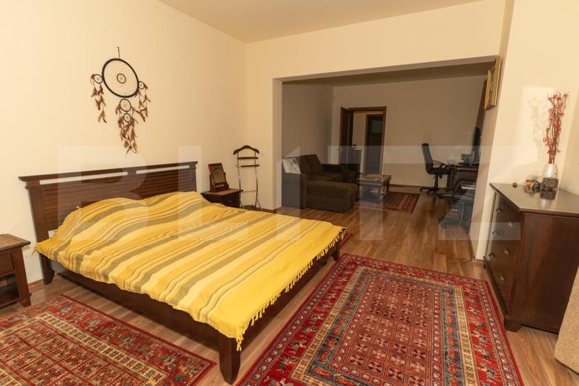 Vila exclusivista, de vanzare, cu 8 camere, 400 mp, zona Peris - 13