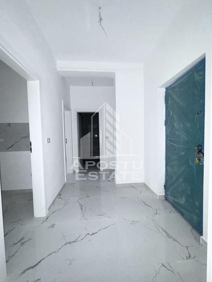 Apartament cu 2 camere spatios, decomandat cu 53 mp utili la etajul 1 - 8