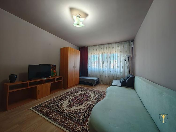 Închiriez apartament cu 3 camere în Zorilor 0% COMISION - 6