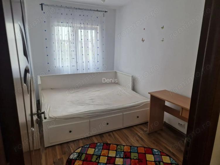 Apartament 3 camere, Piata Alexandru Cel Bun