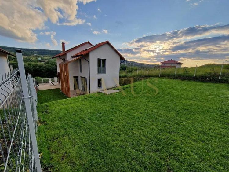 Casa individuala la intrare in Chinteni - 127mp i 514mp teren - 3