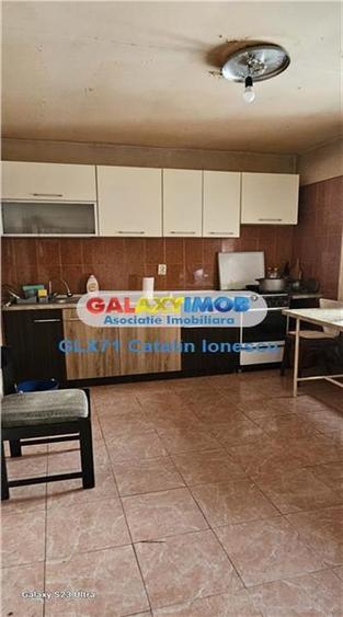 vanzare casa pe lac Frumusani - 5