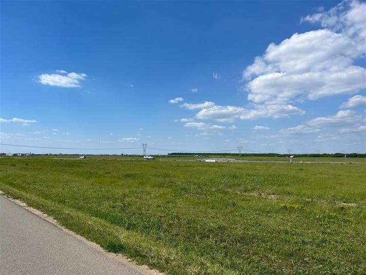 RECO Teren industrial si servicii 10 000 mp in Apateu - 1