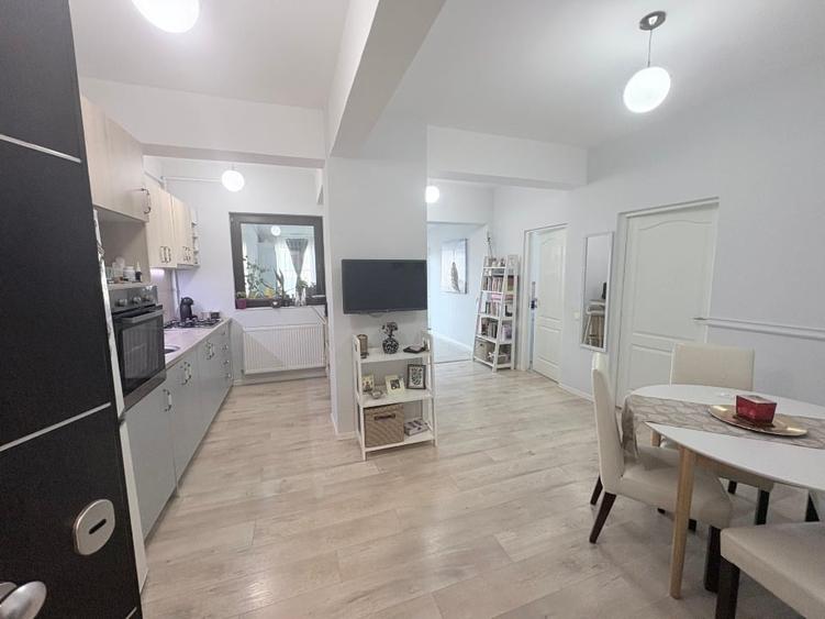 Apartament 3 camere cu terasa si priveliste superba in zona linistita - 3