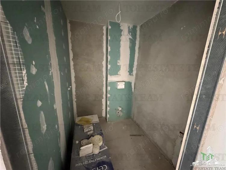 Oportunitate de investitie Hotel Cladire office Spital de vanzare in Ilfov - 3