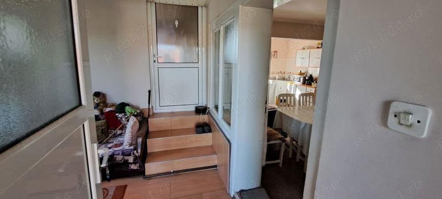 Casă cu 4 camere cu Teren 16 Mp în Central