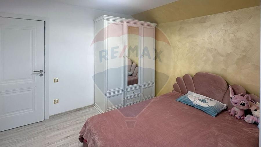 De inchiriat casa moderna  cu 4 camere, in Santandrei - 7