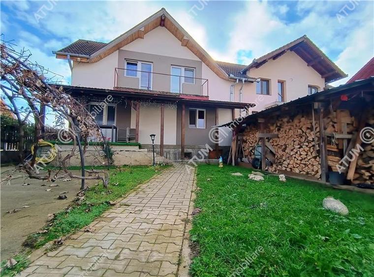 Casa spatioasa cu 5 camere 2 bai si pivnita in Sibiu zona Selimbar - 1