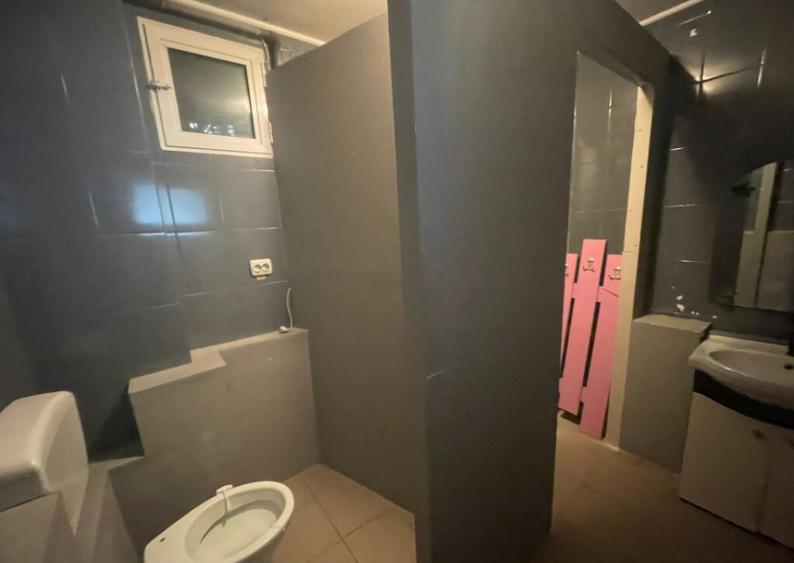 Spatiu comercial, in Tg Jiu, str. Unirii- zona Gardu - 2