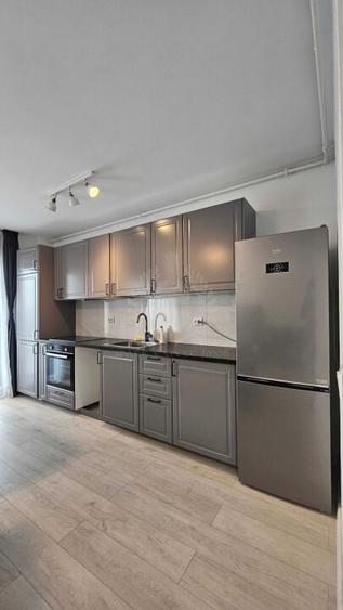 Inchiriere apartament 3 camere de lux, zona vest VAMT, Ploiesti - 2