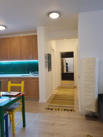 Sisesti inchiriere 3 camere - 2