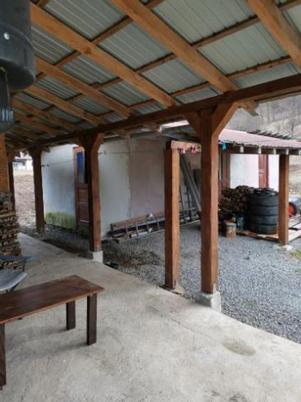 Vând casa  cu teren in com. Buces, sat Stanija, jud. Hunedoara - 9