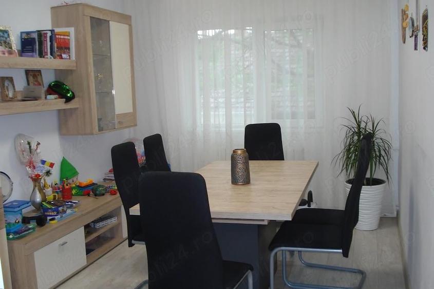 De vanzare apartament 4 camere, zona Lipovei - 18