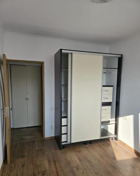 Apartament 4 camere Aparatorii Patriei - 9