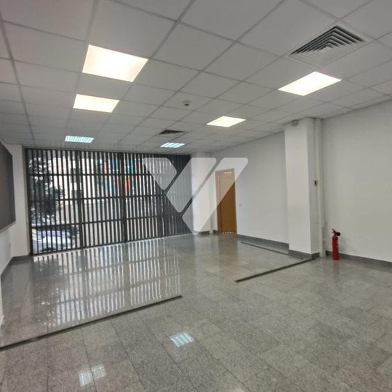Spatiu Comercial Modern - str Hipodromului - 11