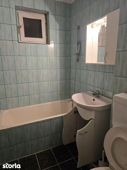 Apartament De Vanzare cu Doua Camere In Zona Pajura sec.1 - 12