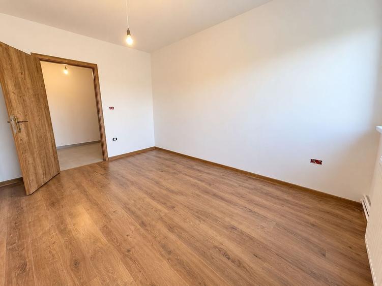 Apartament cu 3 camere în Olimpia-Stadion