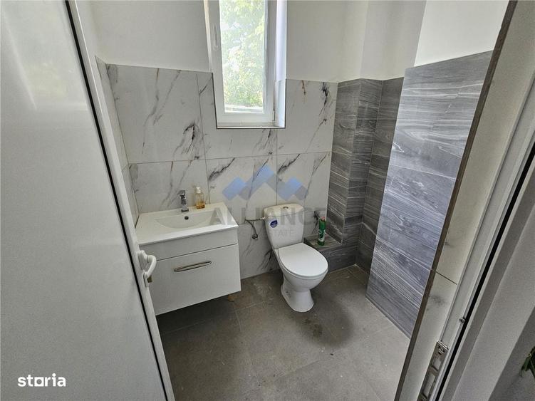 Spațiu comercial, de 260 mp, în Valea Adâncă